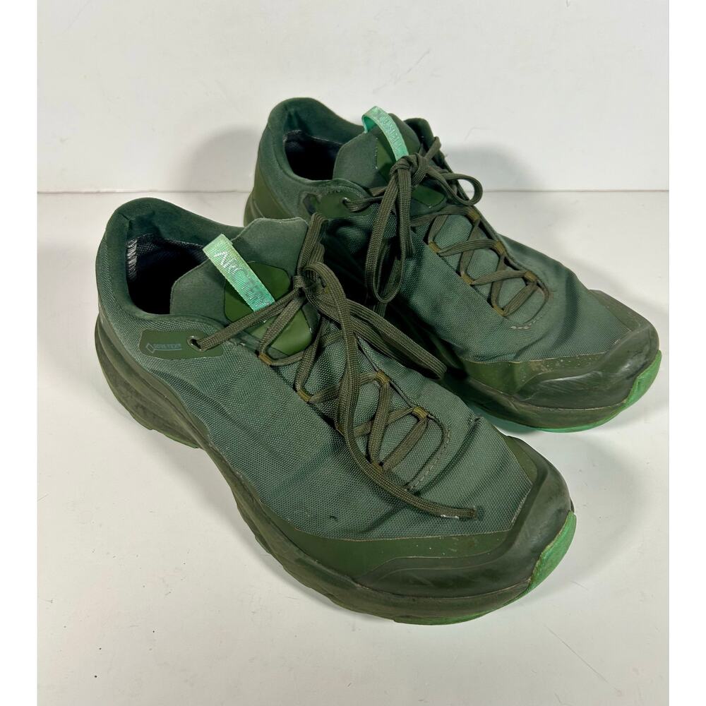 Arcteryx Aerios FL Hiking Shoes womens Size 8.5 Green Trail Running Gorpcore